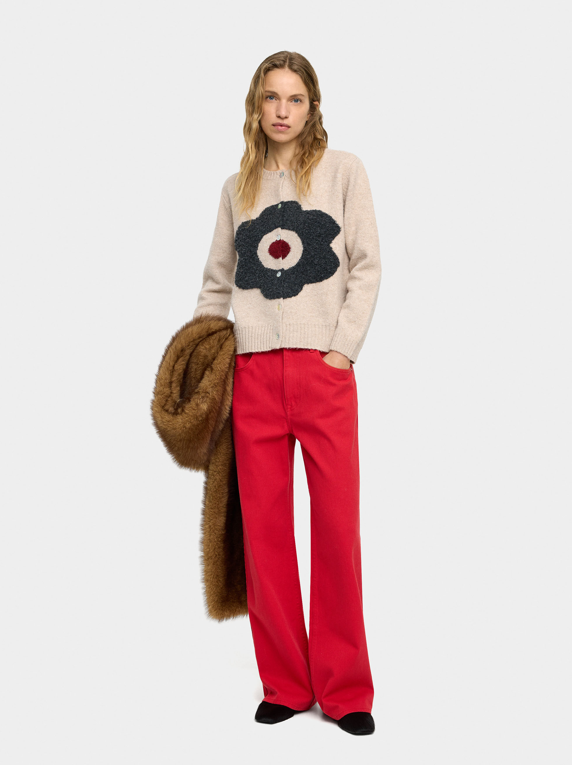 Resim Çiçek Desenli Desenli Örme Hırka