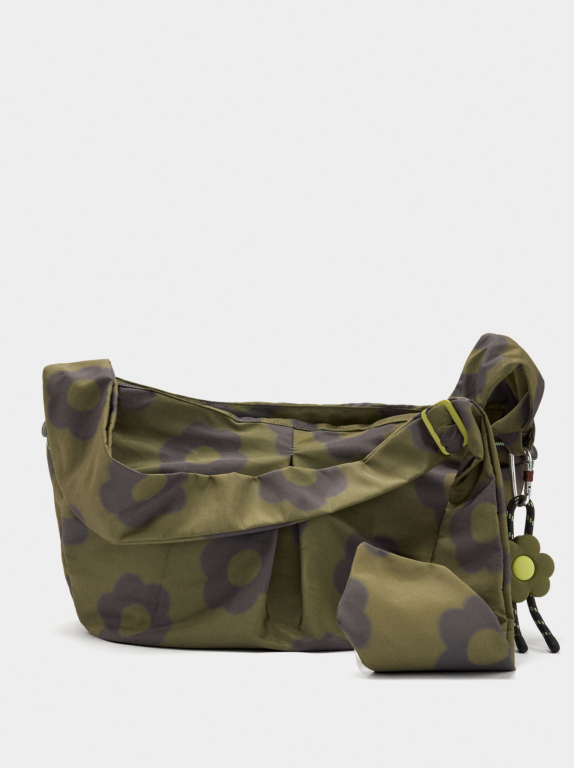 Resim Büyük Çiçek Desenli Teknik Kumaş Omuz Çantası