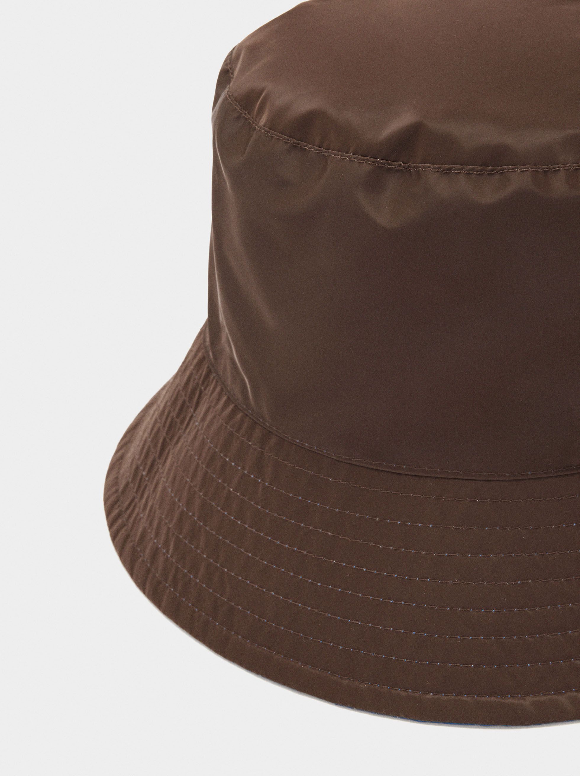 Parfois Kahverengi Ters Çevrilebilir Teknik Kumaş Bucket Şapka | Parfois