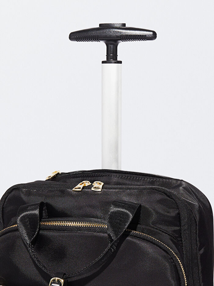 2'si 1 Arada Sırt Çantası ve Çekçekli Çanta