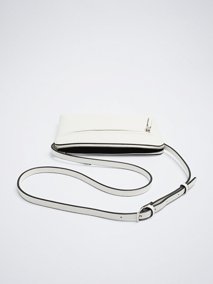 Dış Cepli Çapraz Askılı Çanta 