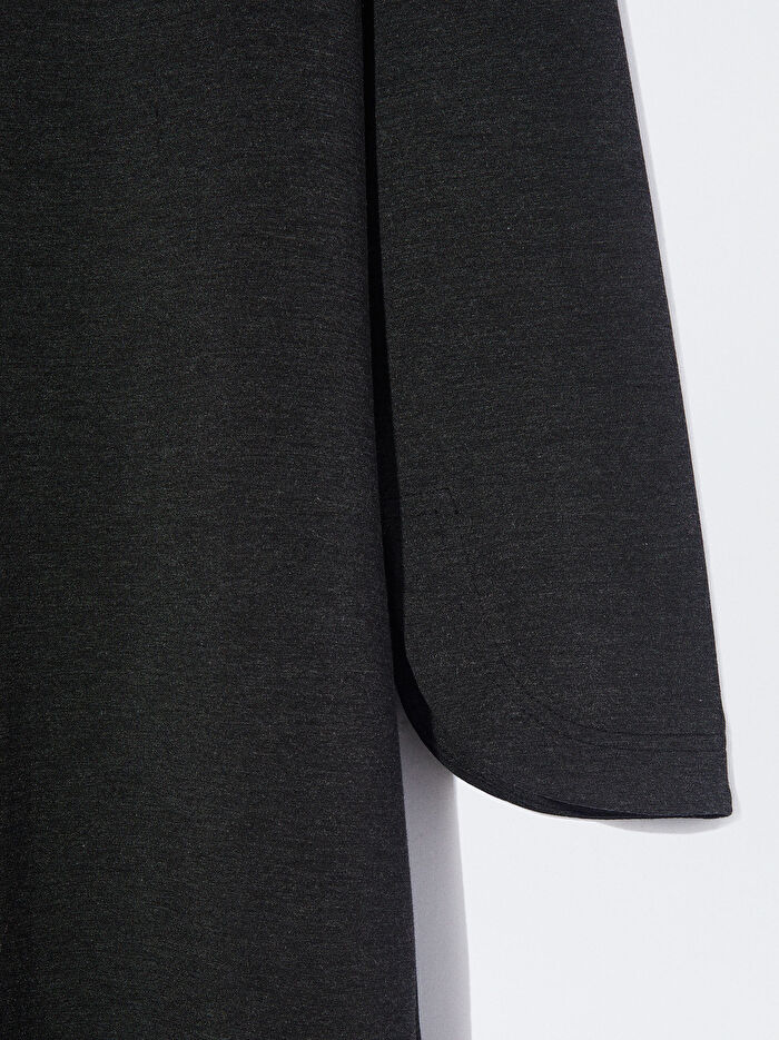 Yırtmaçlı Uzun Elbise