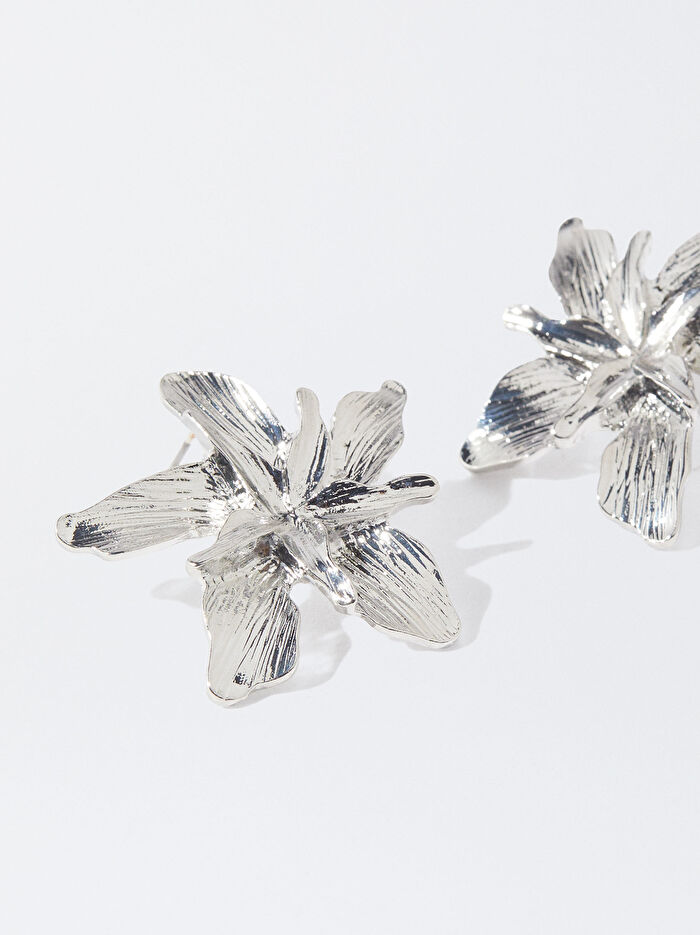 Çiçek Motifli Gümüş Küpe