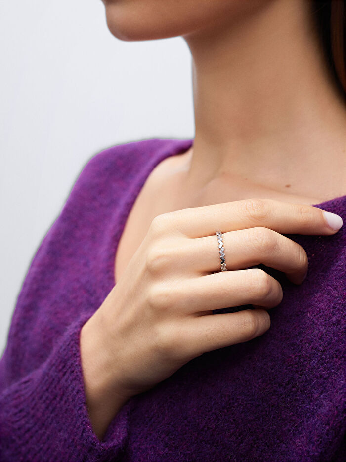 Zirkon Taşlı Yüzük