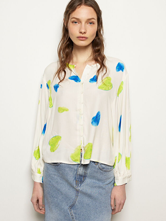 Kalp Desenli Gömlek