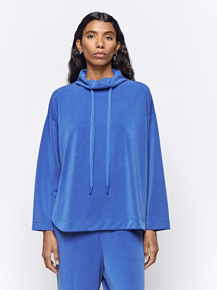 Yüksek Yaka Modal Kumaş Sweatshırt