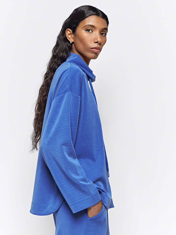 Yüksek Yaka Modal Kumaş Sweatshırt