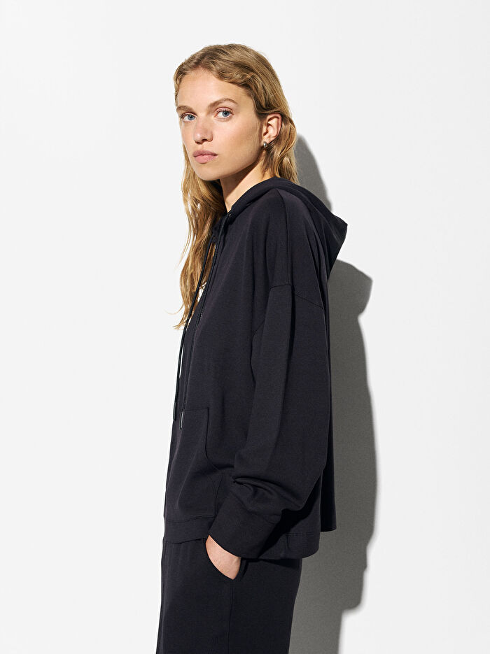 Fermuarlı Kapüşonlu Hoodie