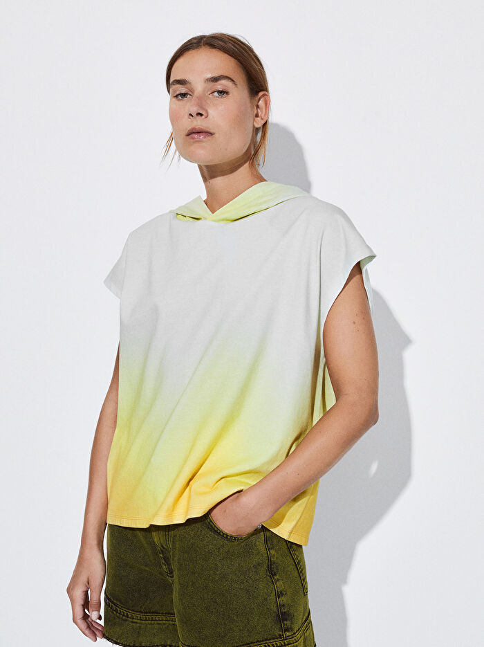Batik Kapüşonlu T-shirt