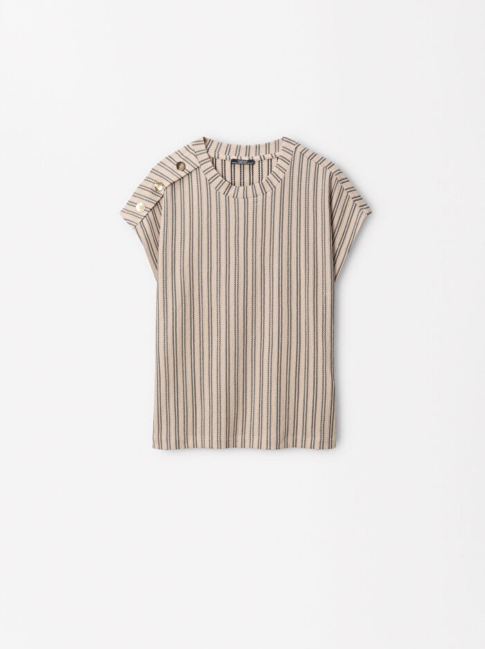 Yan Düğme Detaylı T-Shirt
