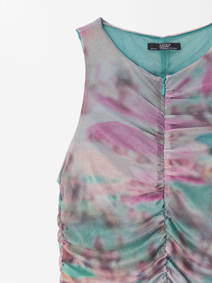 Büzgü Detaylı Desenli Elbise