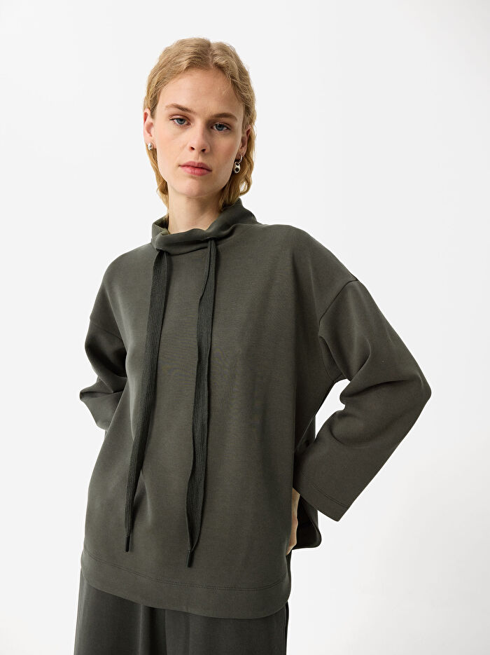 Yüksek Yaka Modal Kumaş Sweatshirt