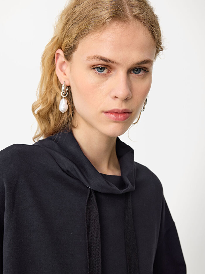 Yüksek Yaka Modal Kumaş Sweatshirt