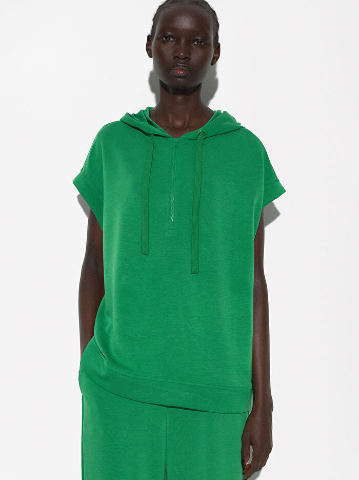 Uzun Kollu Sweatshirt