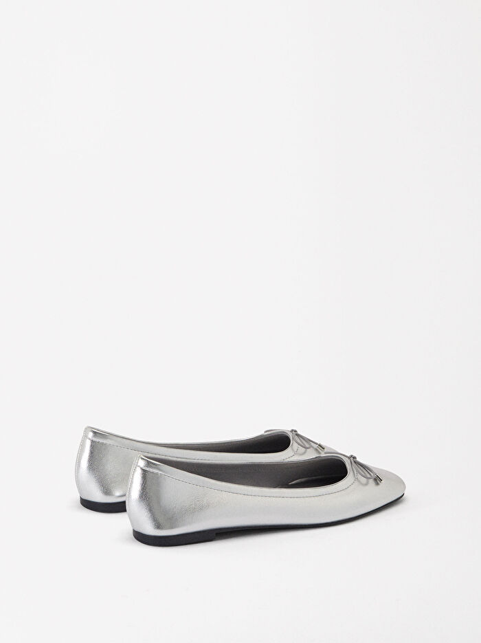 Fiyonk Detaylı Metalik Babet