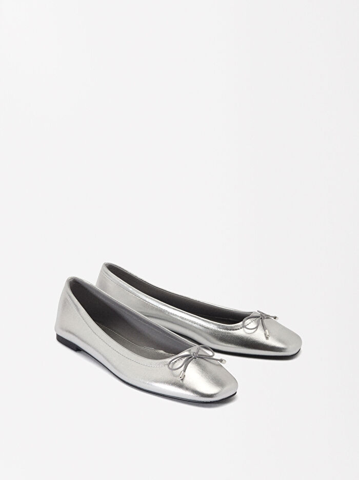 Fiyonk Detaylı Metalik Babet