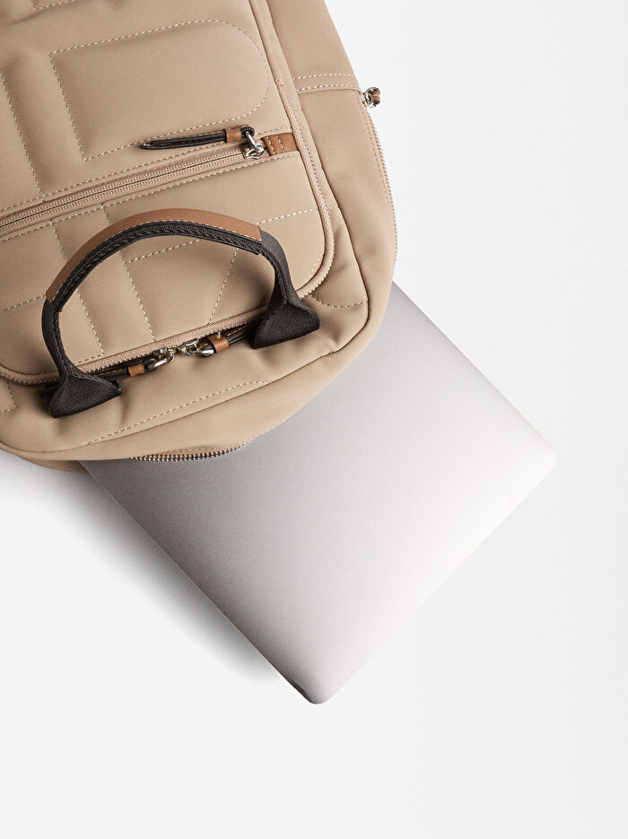 13 İnç Laptop Sırt Çantası