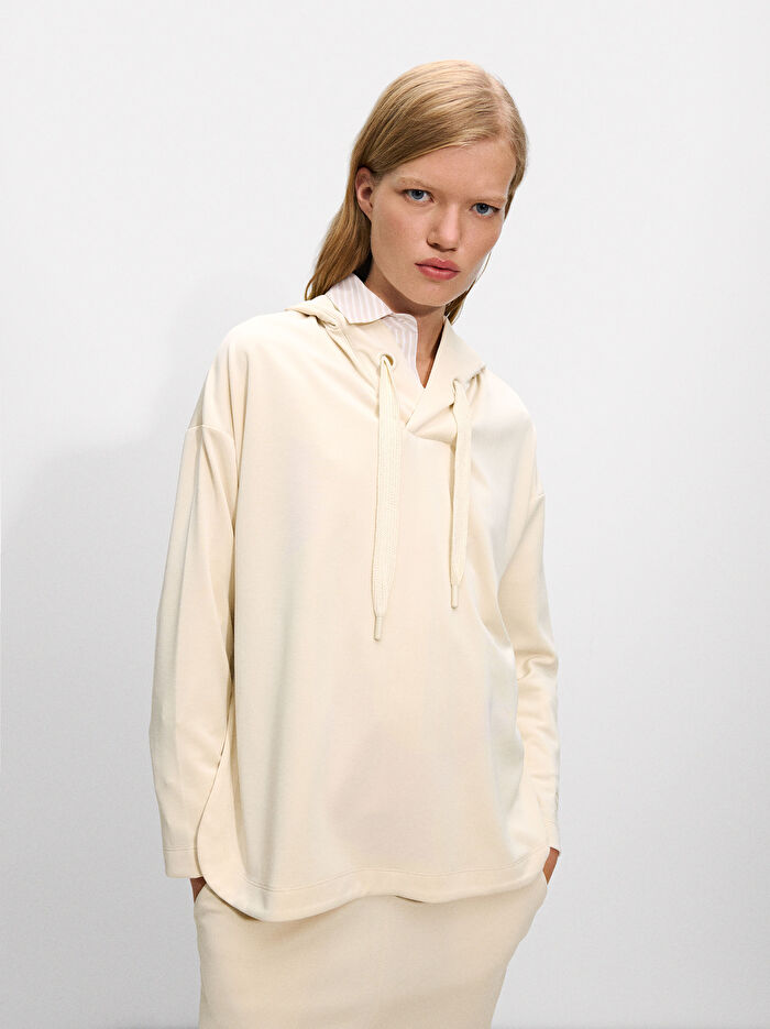 Kapüşonlu Hoodie
