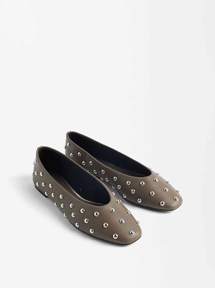 Zımba Detaylı Babet