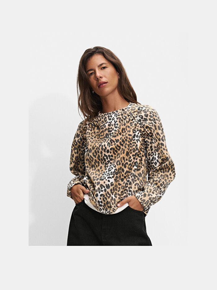 Leopar Desenli Kazak