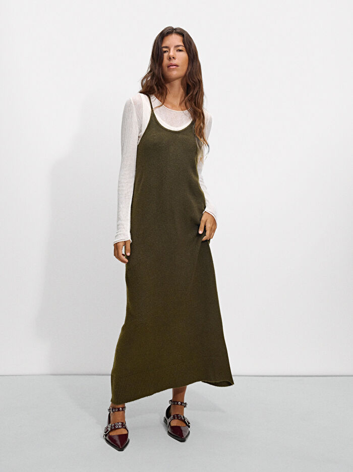Uzun Örme Yün Elbise
