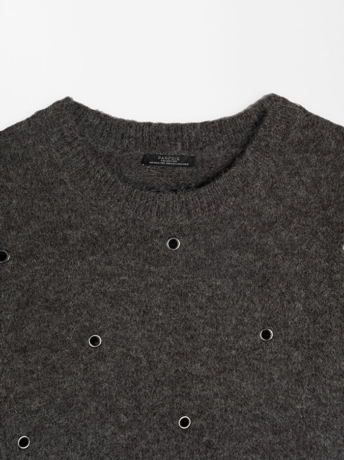 Zımba Detaylı Triko Kazak