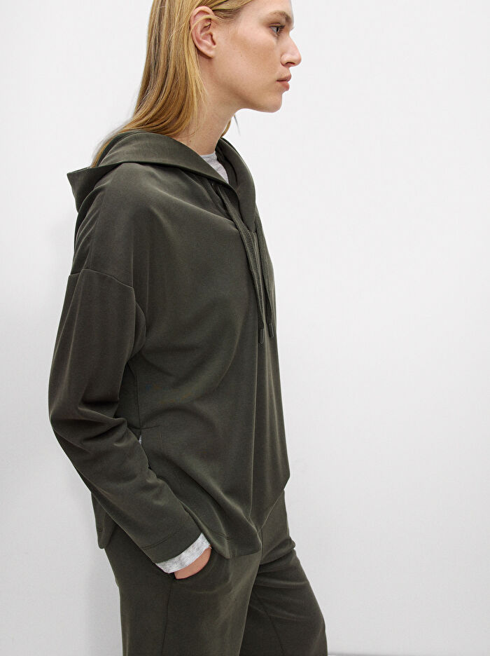 Kapüşonlu Hoodie