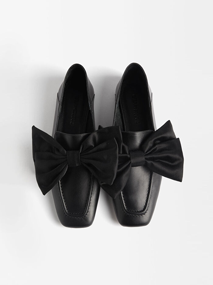 Fiyonklu Deri Makosen