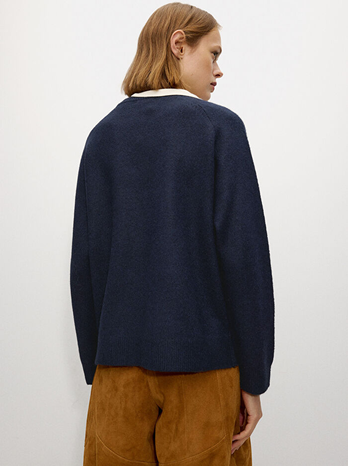 Jakarlı Triko Kazak