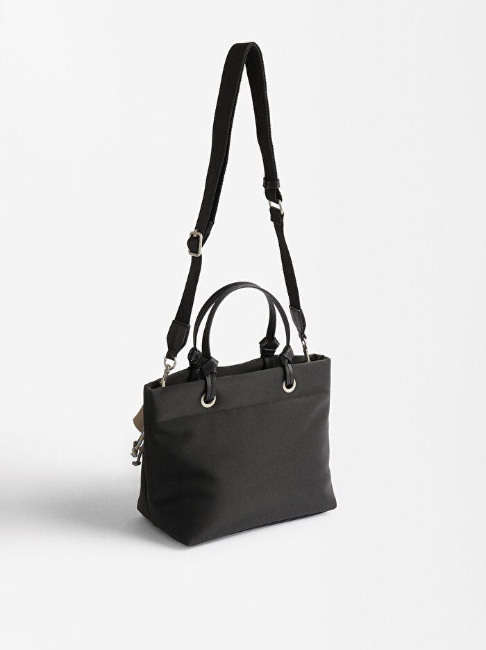 Charm'lı Teknik Kumaş Tote Çanta