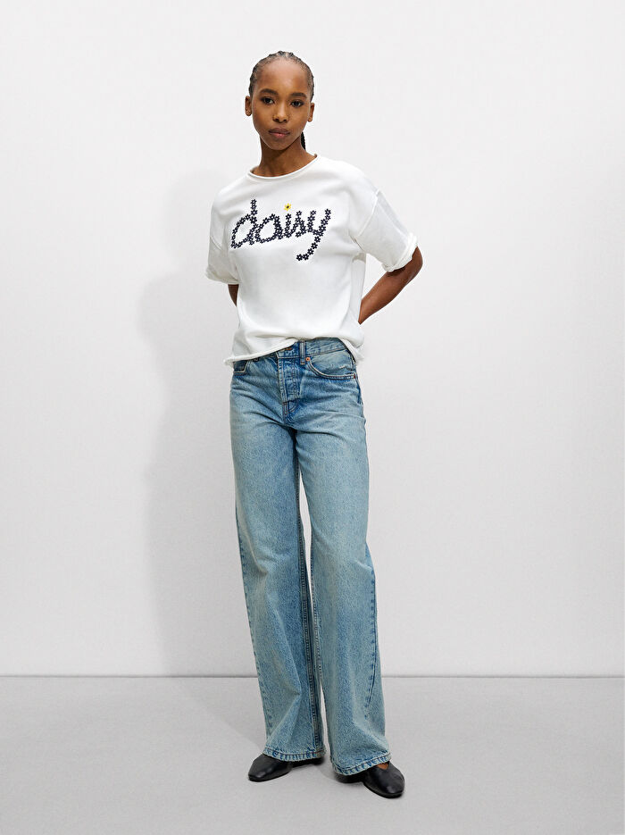 Daisy İşlemeli T-Shirt