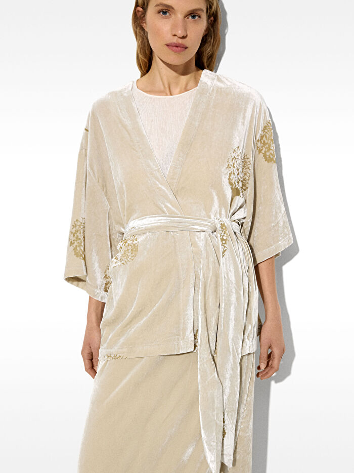 Desenli Kadife Kimono