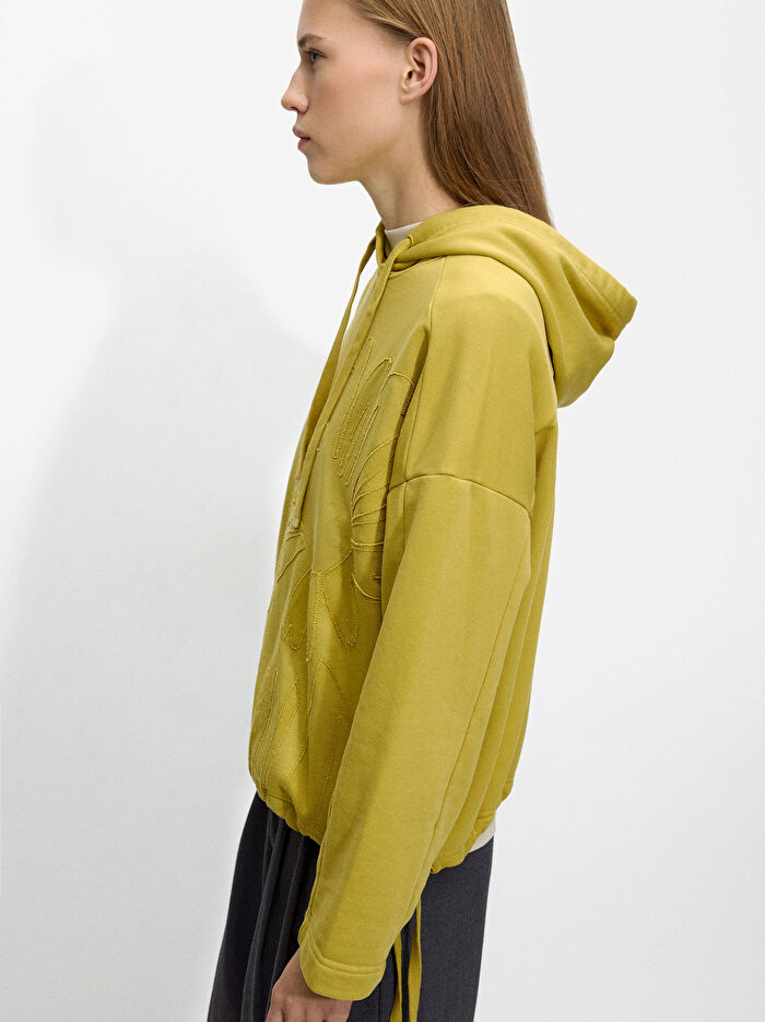 ONLINE ÖZEL - Papatya Desenli Sweatshirt