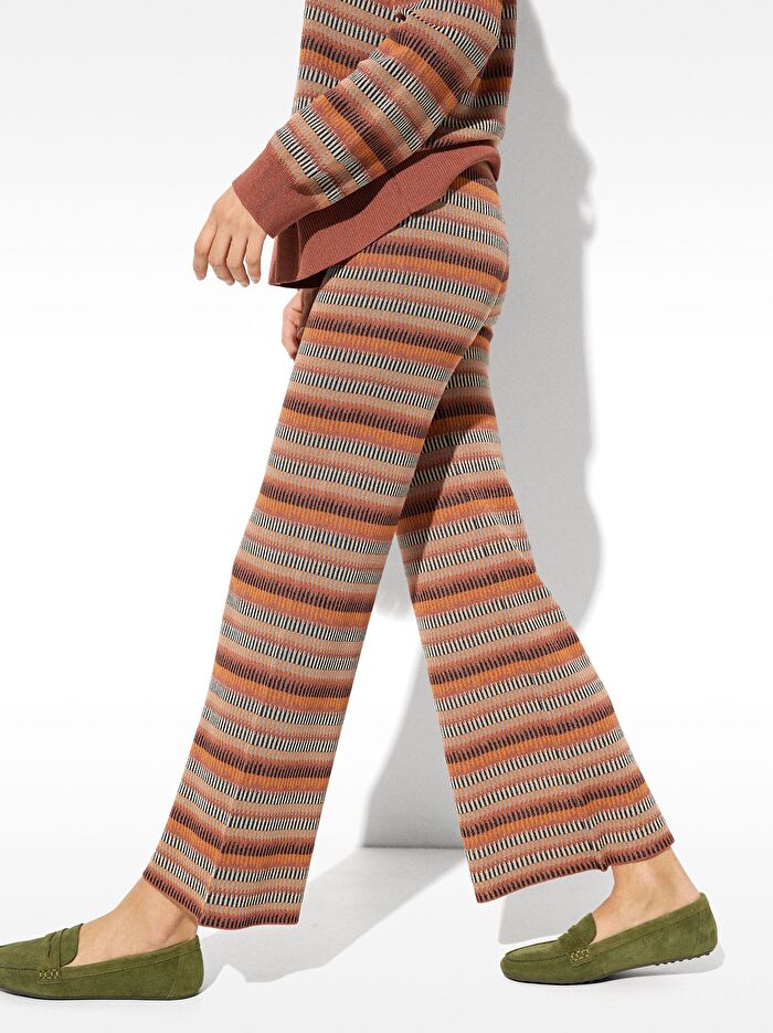 Çizgili Jakarlı Triko Pantolon