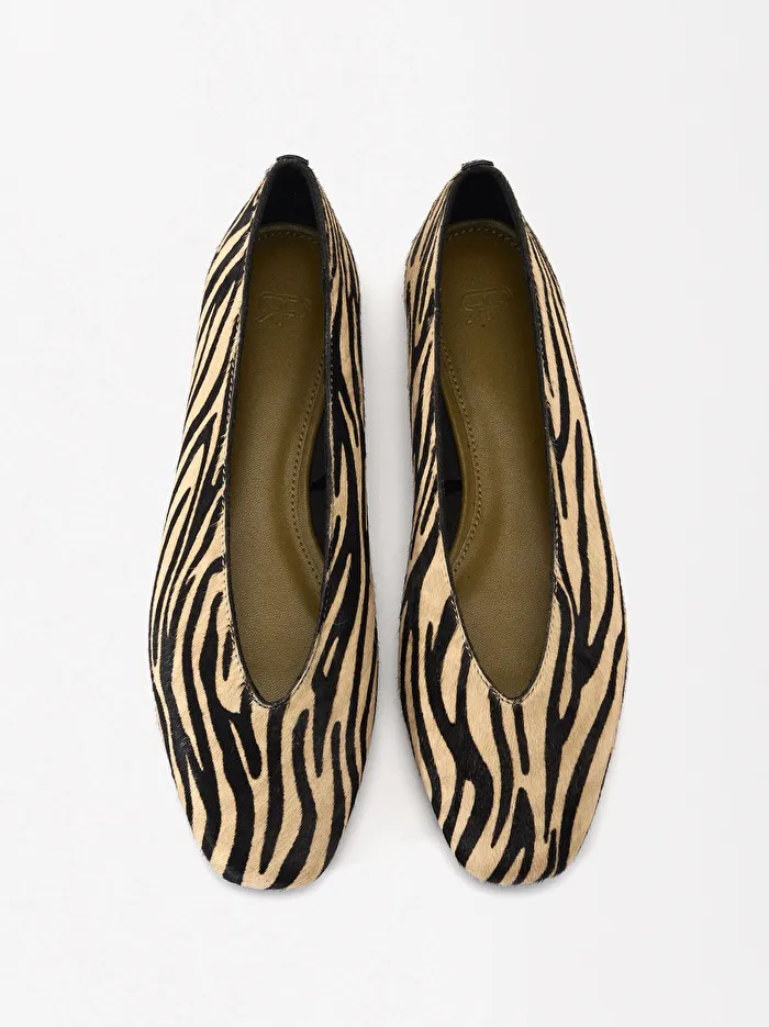 ONLINE ÖZEL - Hayvan Desenli Deri Babet