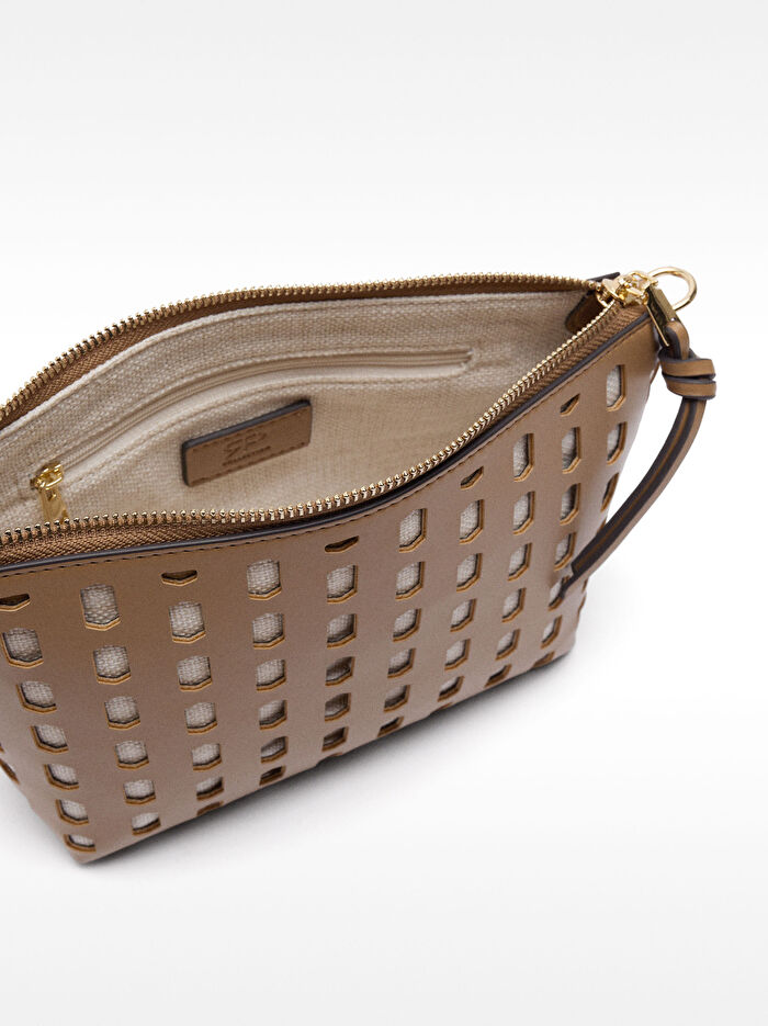 Delikli Çapraz Askılı Çanta