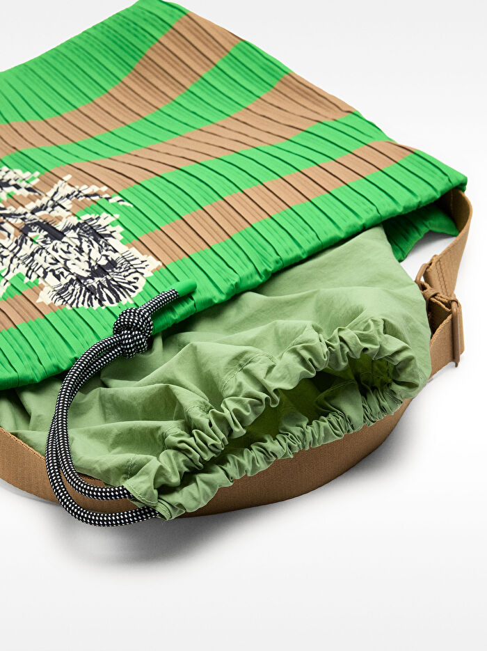 Çizgili Teknik Kumaş Omuz Çantası