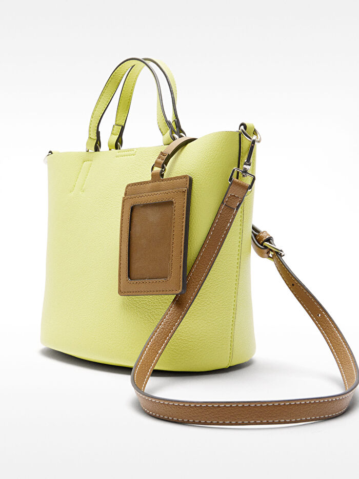 Charm'lı Tote Çanta