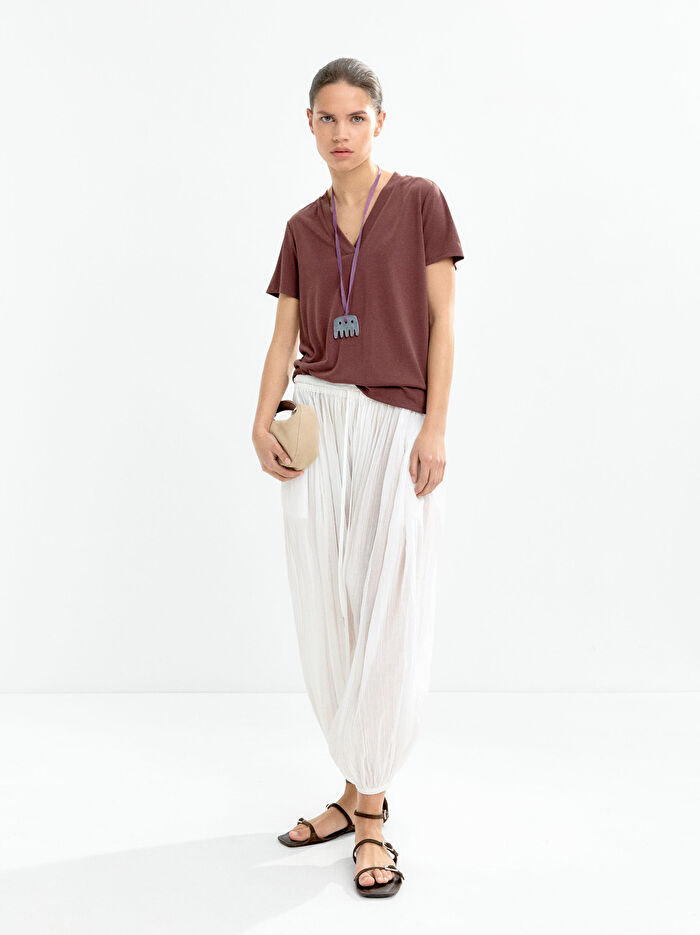 V-Yaka Basic T-shirt