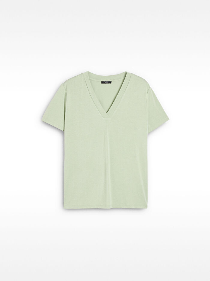 V-Yaka Basic T-shirt