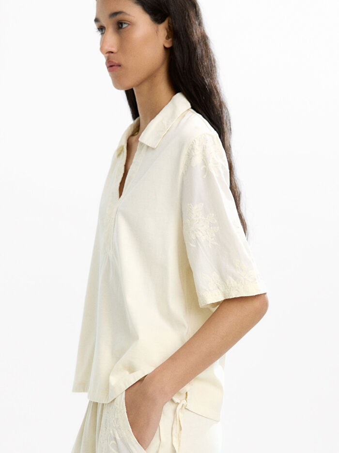 %100 Pamuk Nakışlı T-Shirt