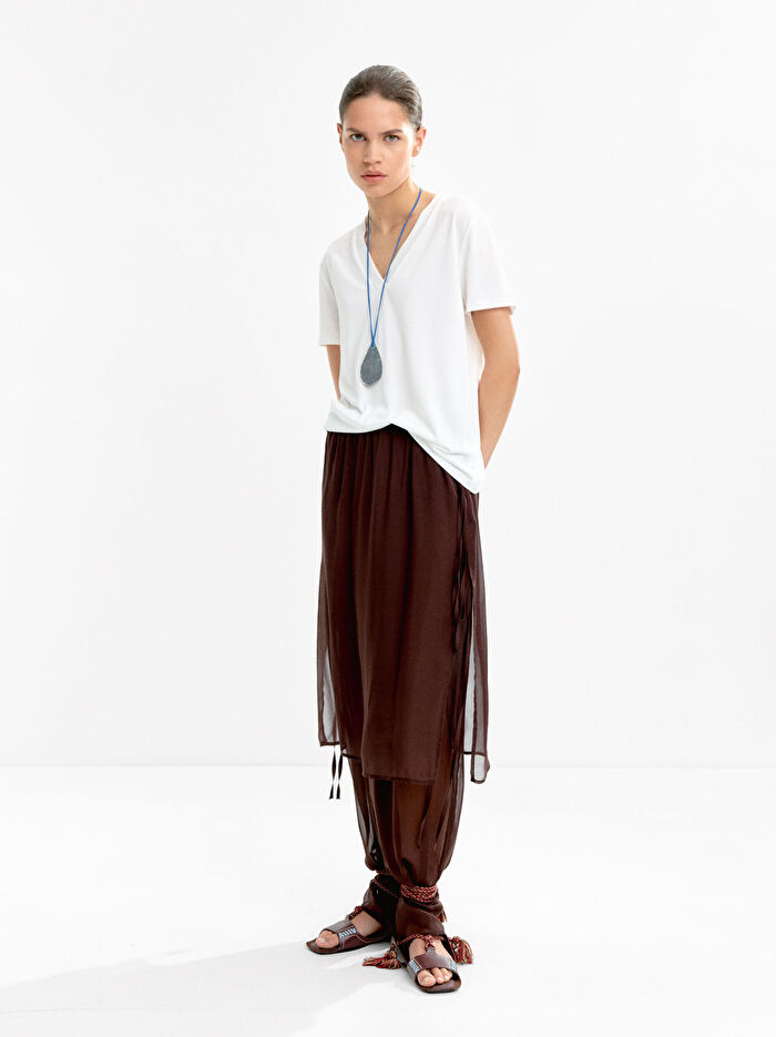V-Yaka Basic T-shirt