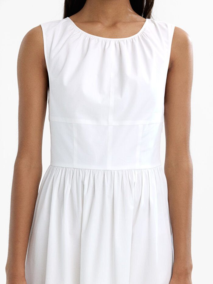 Beli Oturan Midi Elbise
