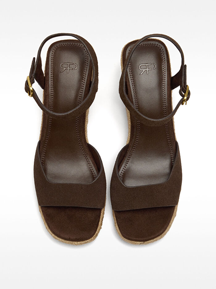 Dolgu Topuk Deri Sandalet