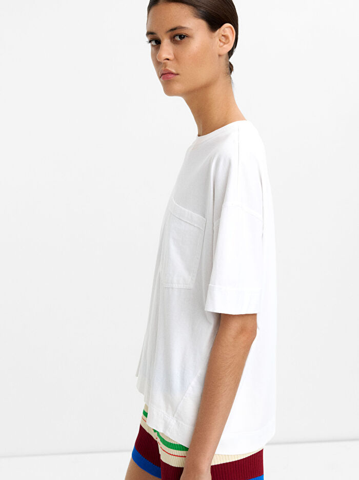 Pamuklu Cepli T-Shirt