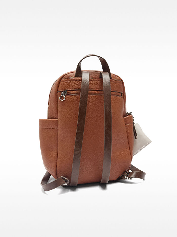 Charm'lı Basic Sırt Çantası