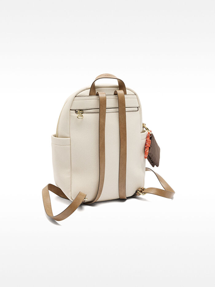 Charm'lı Basic Sırt Çantası