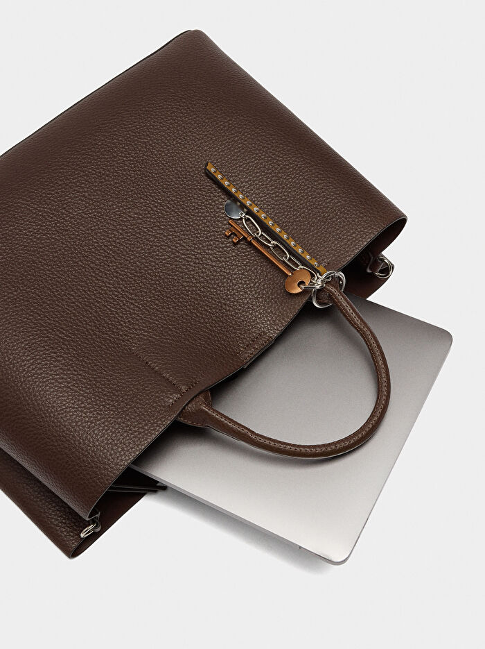 Çıkarılabilir Kılıflı 13 İnç Laptop Çantası