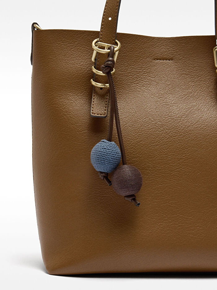 Charm'lı Tote Çanta