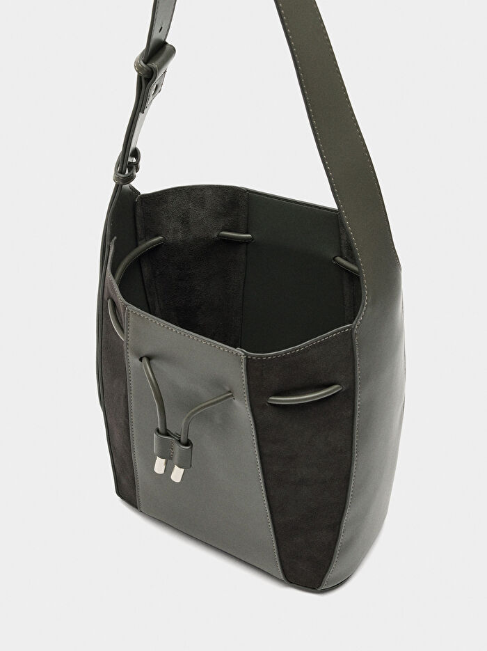Deri Detaylı Bucket Çanta M